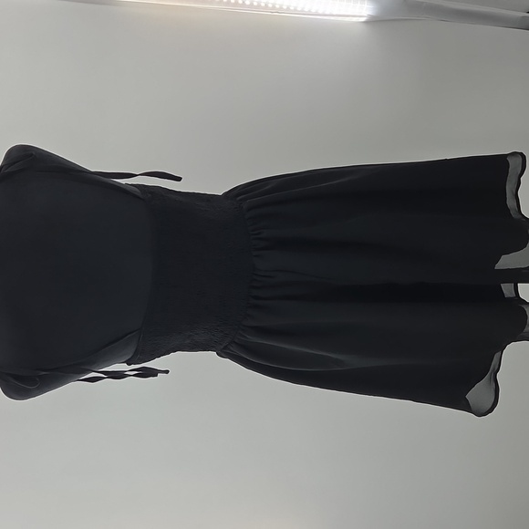 Chic Black Dress for Women - Picture 16 of 16